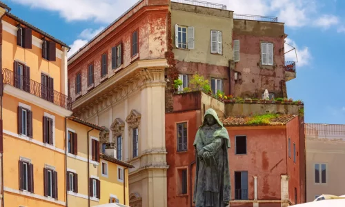 monument-philosopher-giordano-bruno-centre-square-campo-de-fiori-rome-italy.jpg